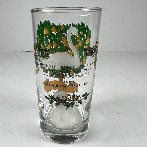 Vintage 12 Days of Christmas 7th Day 7 Swans A-Swimming Glass Tumbler - Picture 2 of 6